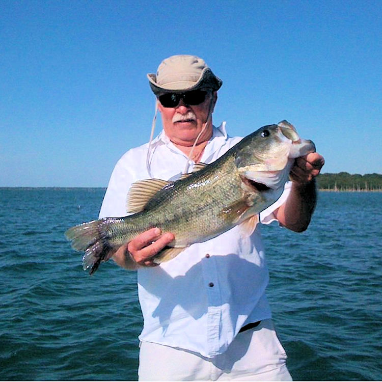 Ucatchem Lake Ray Hubbard Guided Fishing Service - Capt. Jim Walling